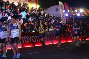 BIB: 4632, 24637, 14126, 37122
                            <button type="button" onclick="openModal(23204920)" class="btn btn-primary btn-sm float-right btn-popup" data-toggle="modal" data-target=".modal-high-quality">
                        <i class="fas fa-shopping-cart"></i> Add to Cart
                    </button>
                                            <button type="button" onclick="isThisMe(23204920, true)" class="btn btn-success btn-sm float-right btn-popup btn-isme hidden" data-toggle="tooltip" data-placement="bottom" title="นี่คือรูปของคุณใช่ไหม คลิกที่นี่เพื่อเอาเข้าอัลบั้ม">
                        <i class="fas fa-plus"></i> Add to album
                    </button>
                    <button type="button" onclick="isThisMe(23204920, false)" class="btn btn-warning btn-sm float-right btn-popup btn-isnotme hidden">
                        <i class="fas fa-ban"></i> Remove from album
                    </button>